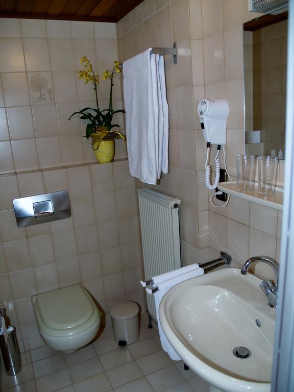Gaestehaus Zum Stehling Monschau Szoba fotó